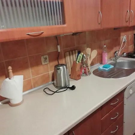 Przy Plazy Apartment *